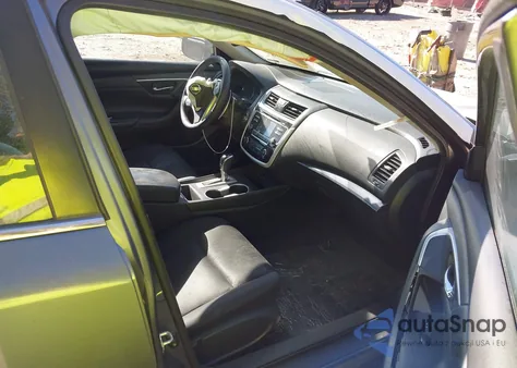 2018 Nissan Altima 2.5 Sr из США, поврежденный, VIN 1N4AL3AP2JC255540